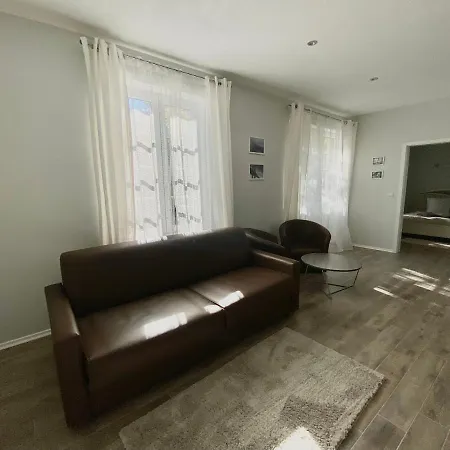 Luttwitz Apartment *