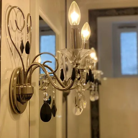 Luttwitz Apartment *